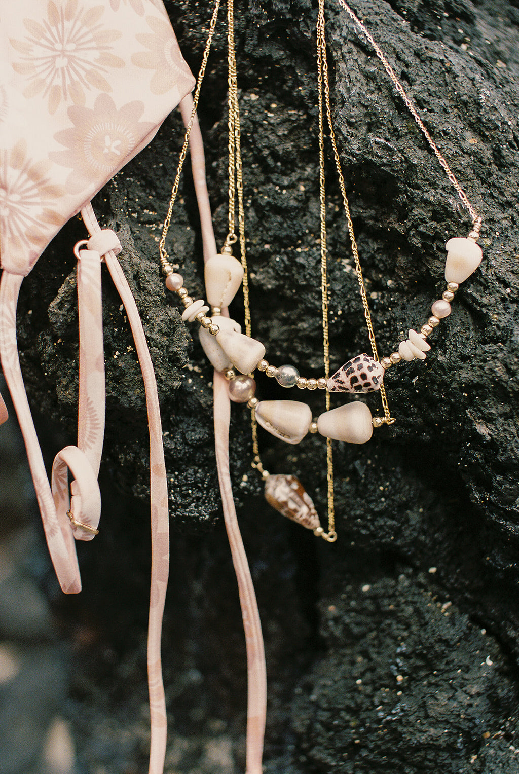 Centerpiece Necklace Gold Filled 18 inch