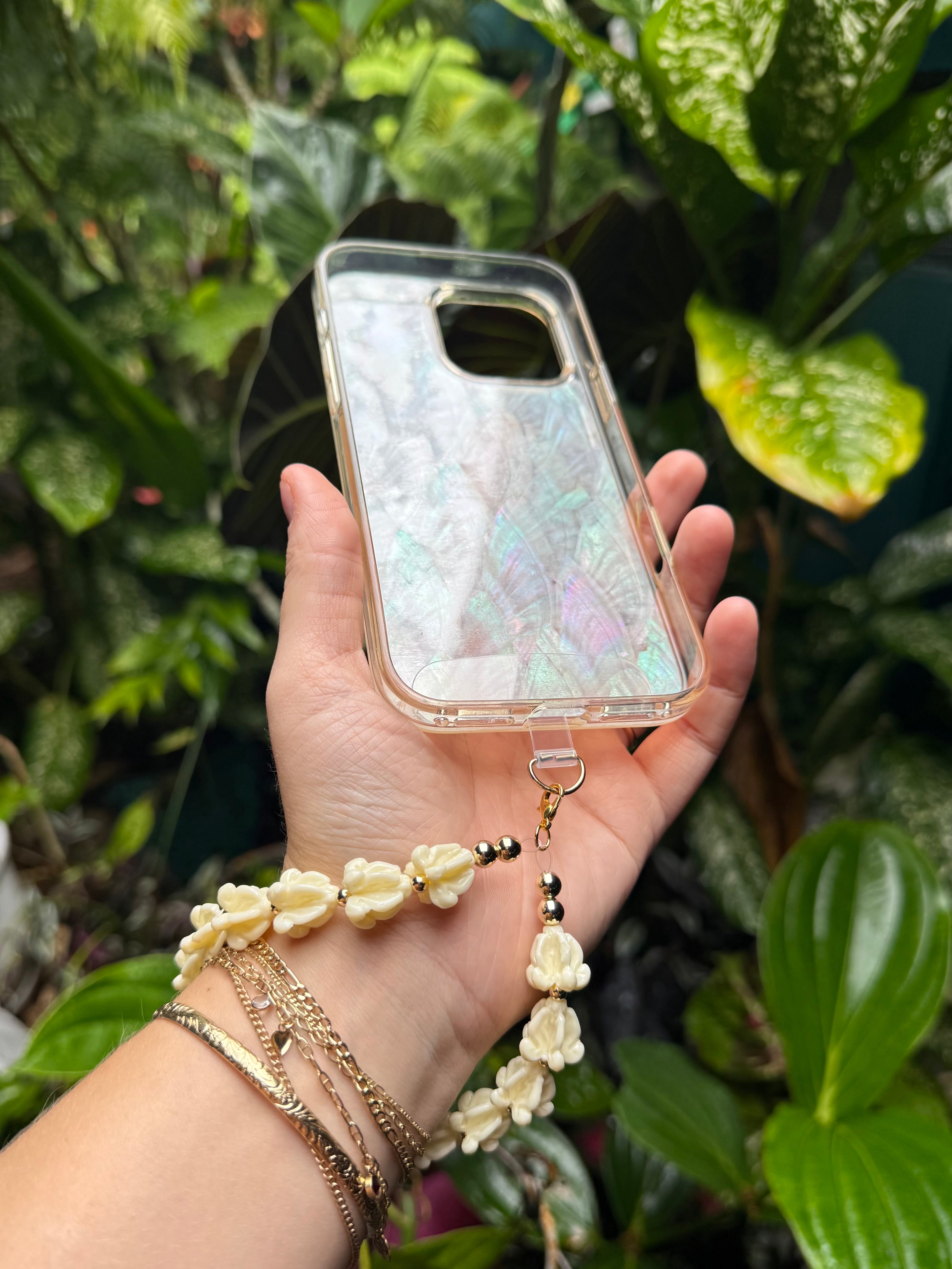 Shell Phone Wristlets