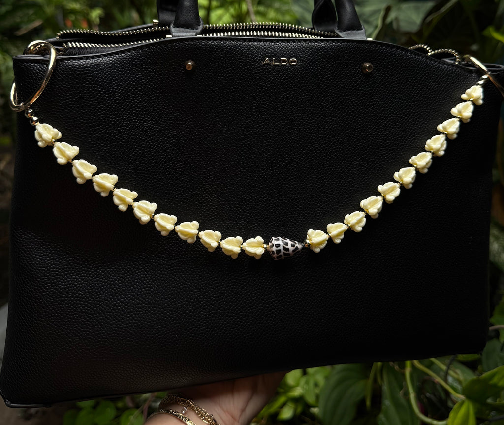 Shell Bag/Boot Leis