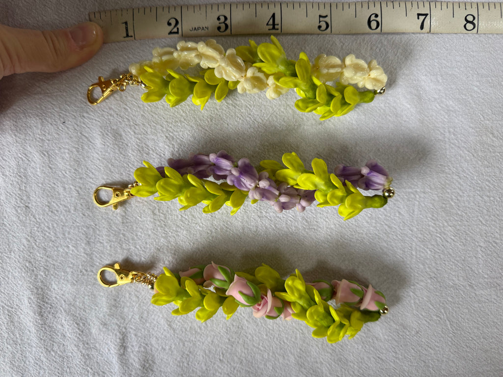 Twisty Lei Keychains