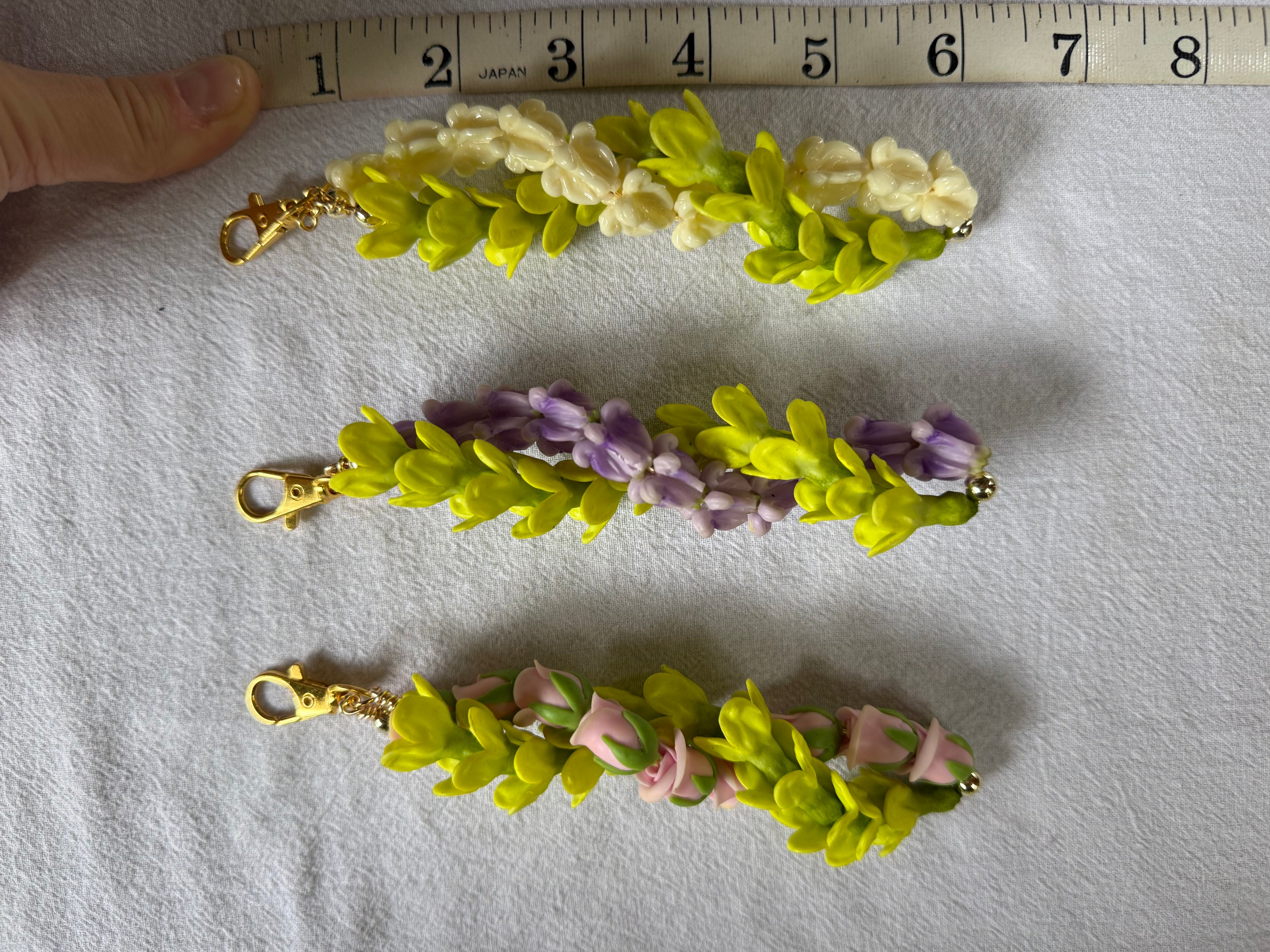 Twisty Lei Keychains