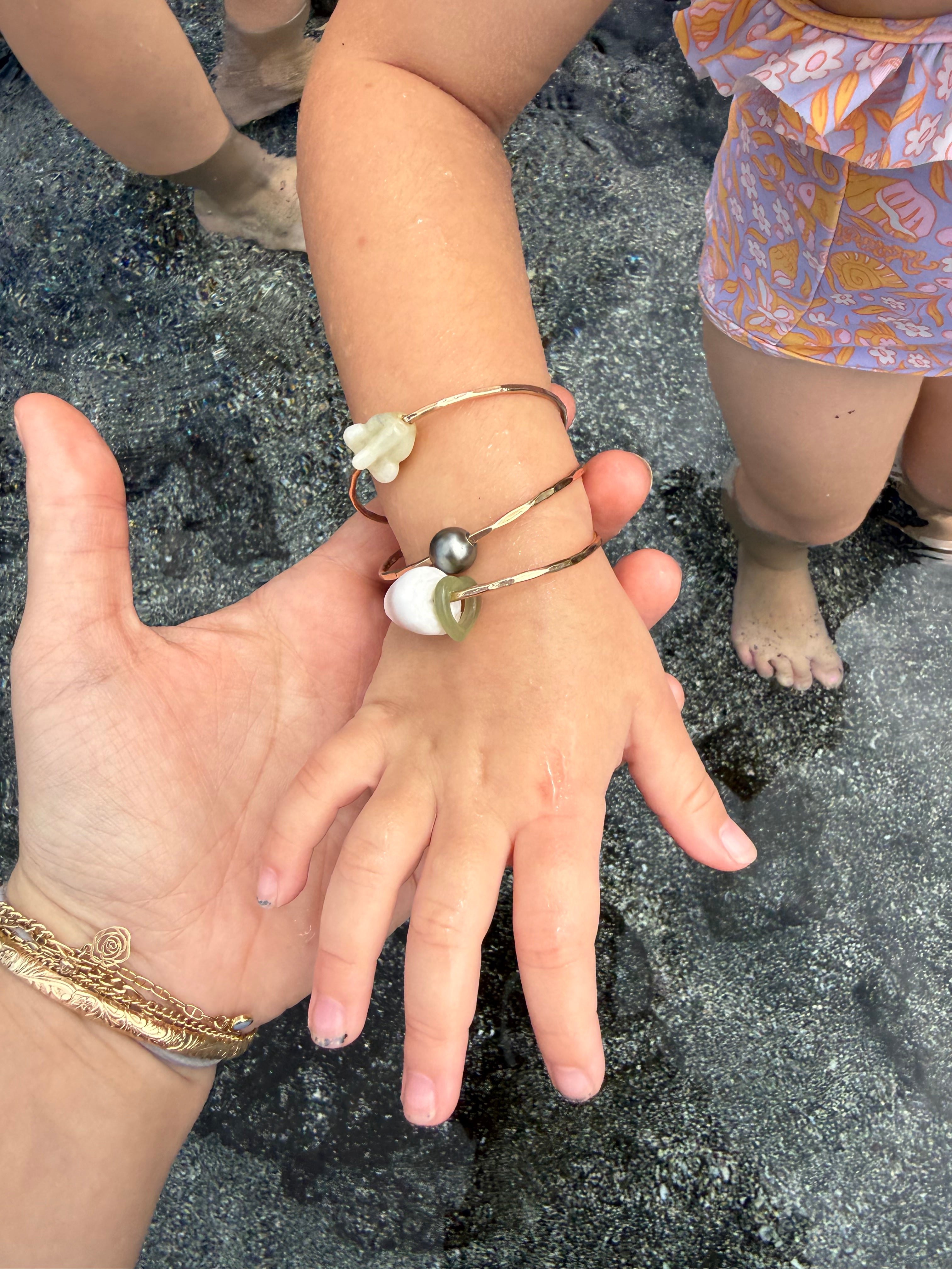 Gold Filled Baby Bangle w/ Jade Pikake Flower Size 5 14g