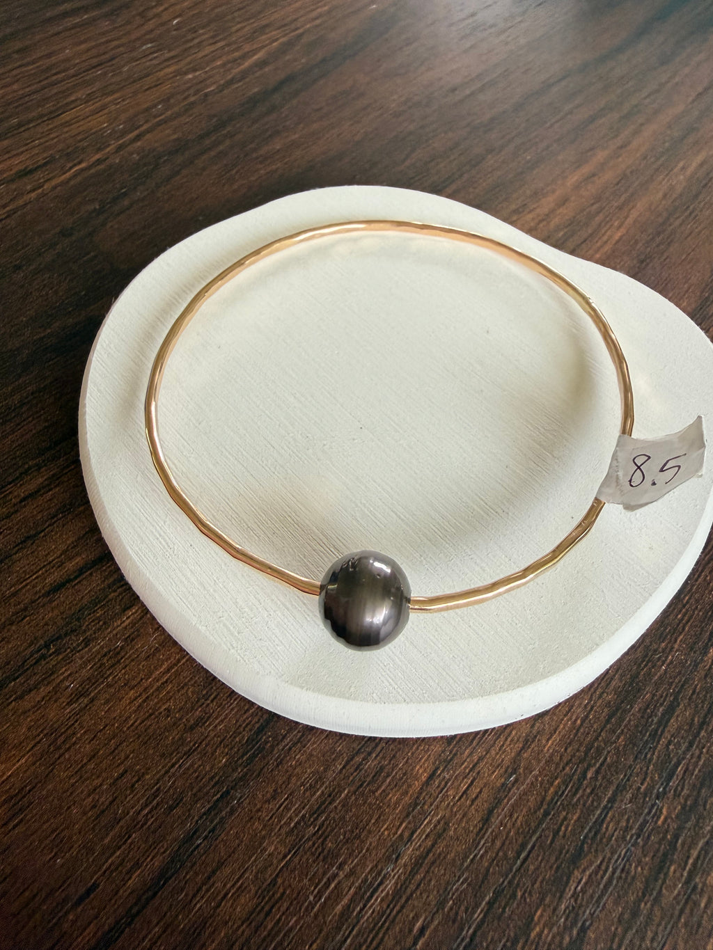 Gold Filled Bangle w/ Tahtitian Pearl Size 8.5 12g