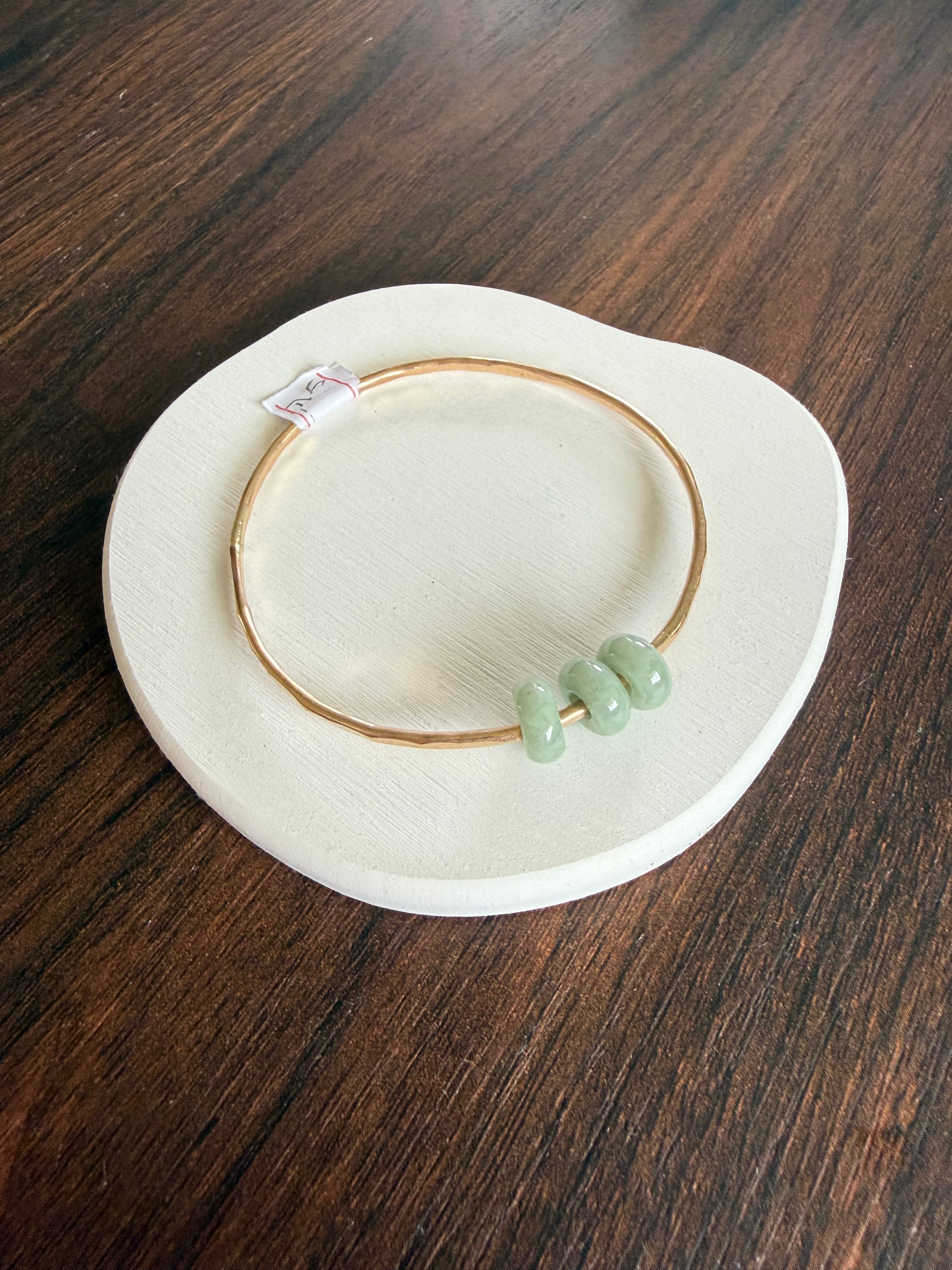 Gold Filled Bangle w/ Three Jade Beads Size 7.5 12g