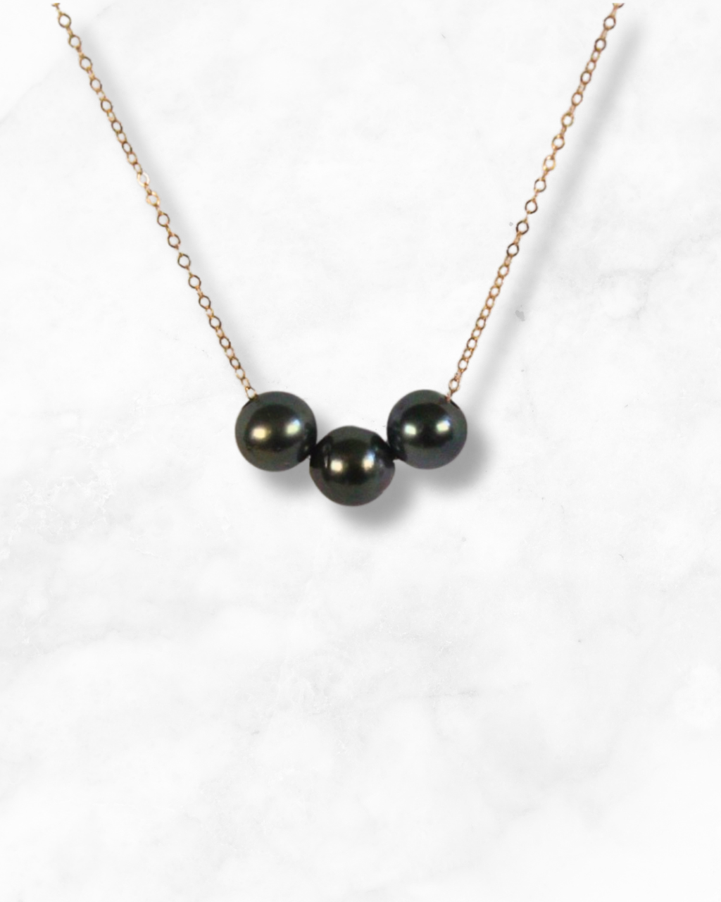 Ocean's Light Pearl Necklaces