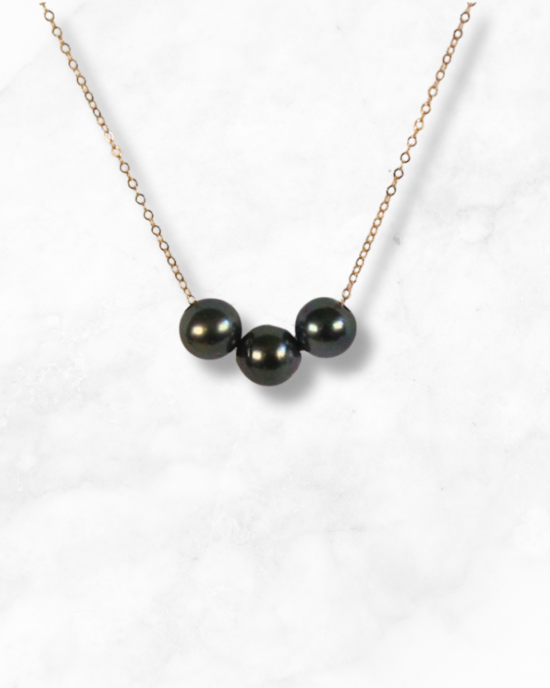 Ocean's Light Pearl Necklaces